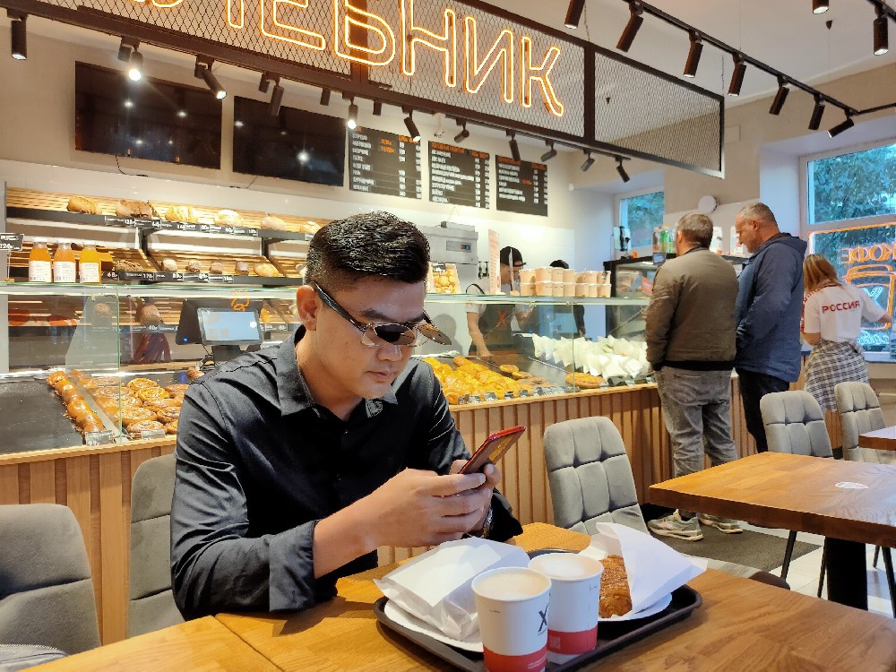 学校所在城市消费水平如何，生活水平如何？